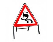 750mm Slippery Road Ahead Sign